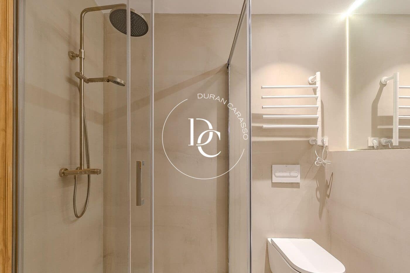 3 sovrum Lägenhet till salu i Barcelona stad - 1 090 000 € (Ref: 9468571)