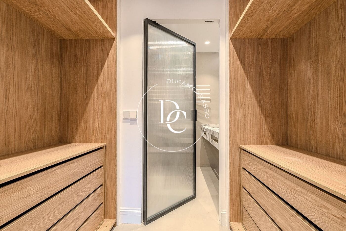 3 sovrum Lägenhet till salu i Barcelona stad - 1 090 000 € (Ref: 9468571)