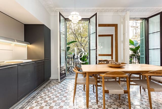3 sovrum Lägenhet till salu i L'Antiga Esquerra de L'Eixample, Barcelona stad - 994 000 € (Ref: 9481281)