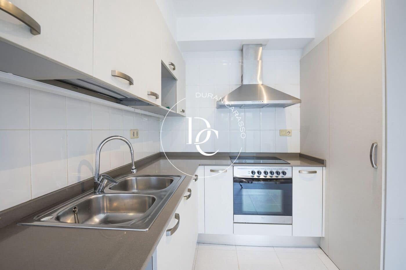 4 bedroom Apartment for sale in Sitges - € 750,000 (Ref: 9481282)