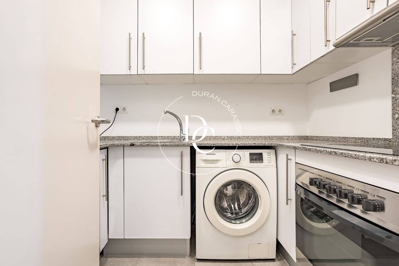 4 chambre Appartement à vendre à Barcelone ville - 785 000 € (Ref: 9509124)