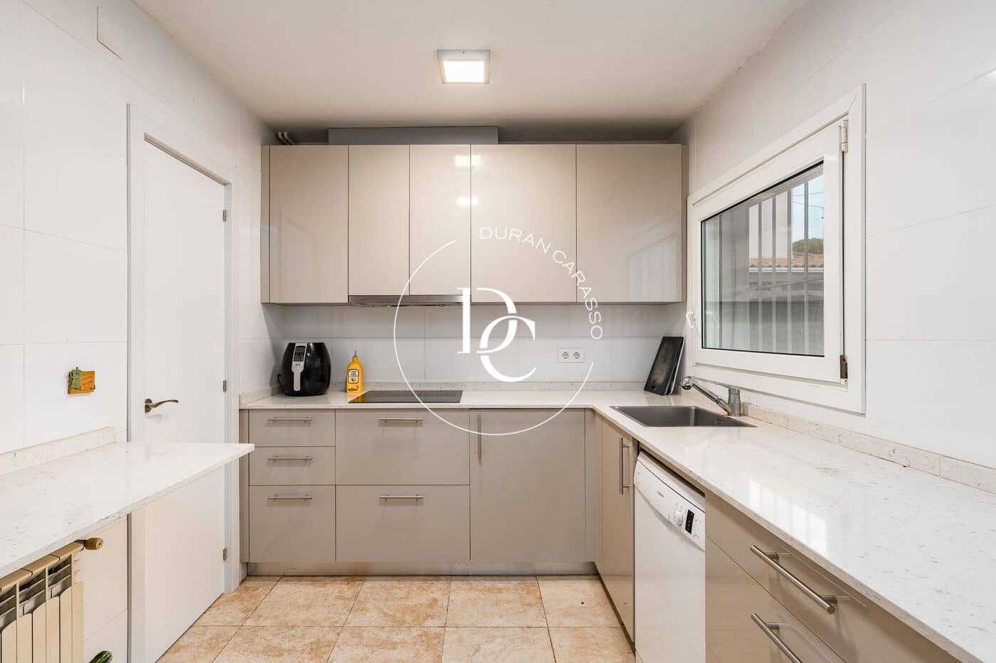 4 soveværelse Villa til salg i Sant Pere de Ribes - € 560.000 (Ref: 9541744)