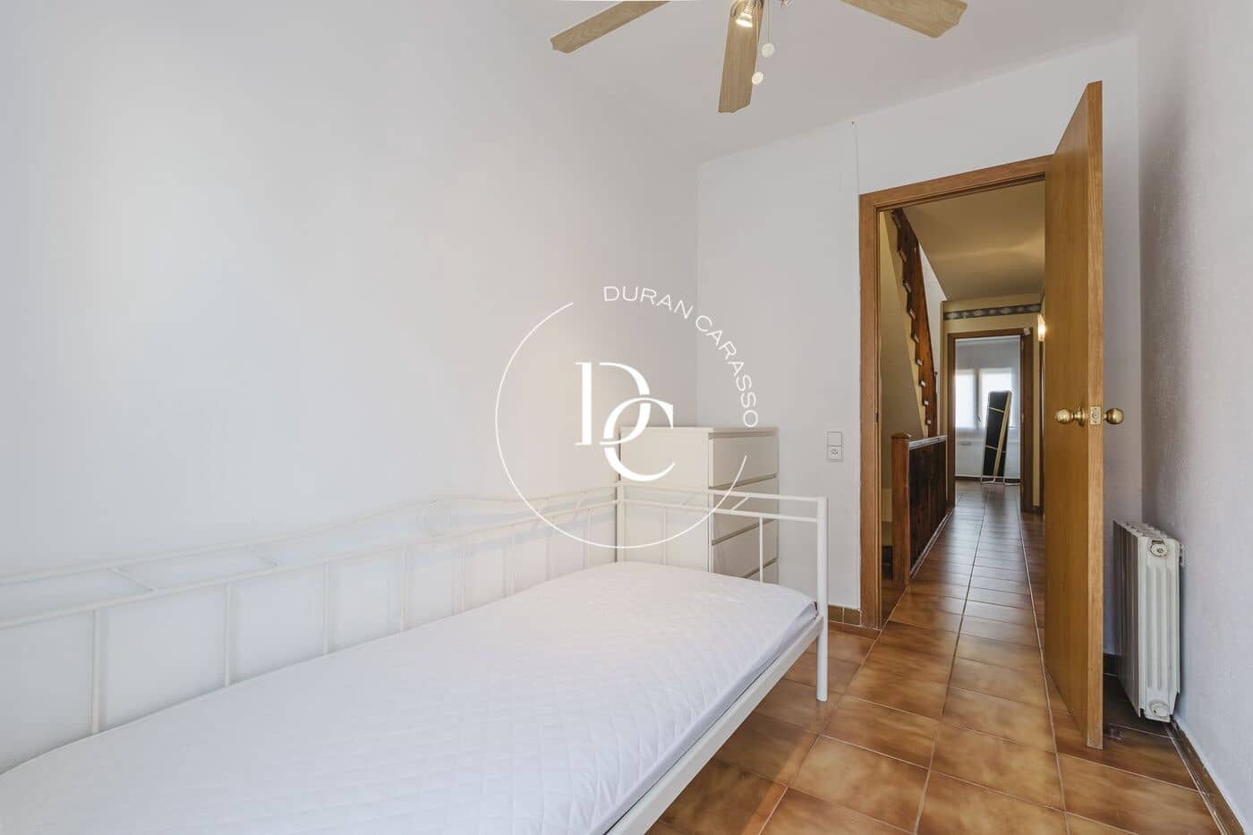 4 soveværelse Semi-Rækkehus til leje i Sant Pere de Ribes - € 2.200 (Ref: 9543805)