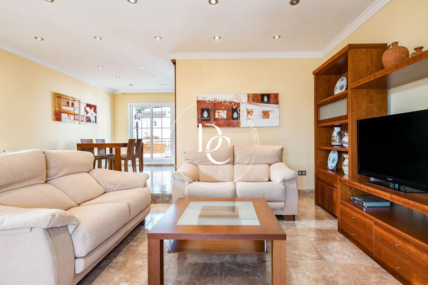 3 slaapkamer Villa te koop in Cunit met zwembad - € 490.000 (Ref: 9591503)