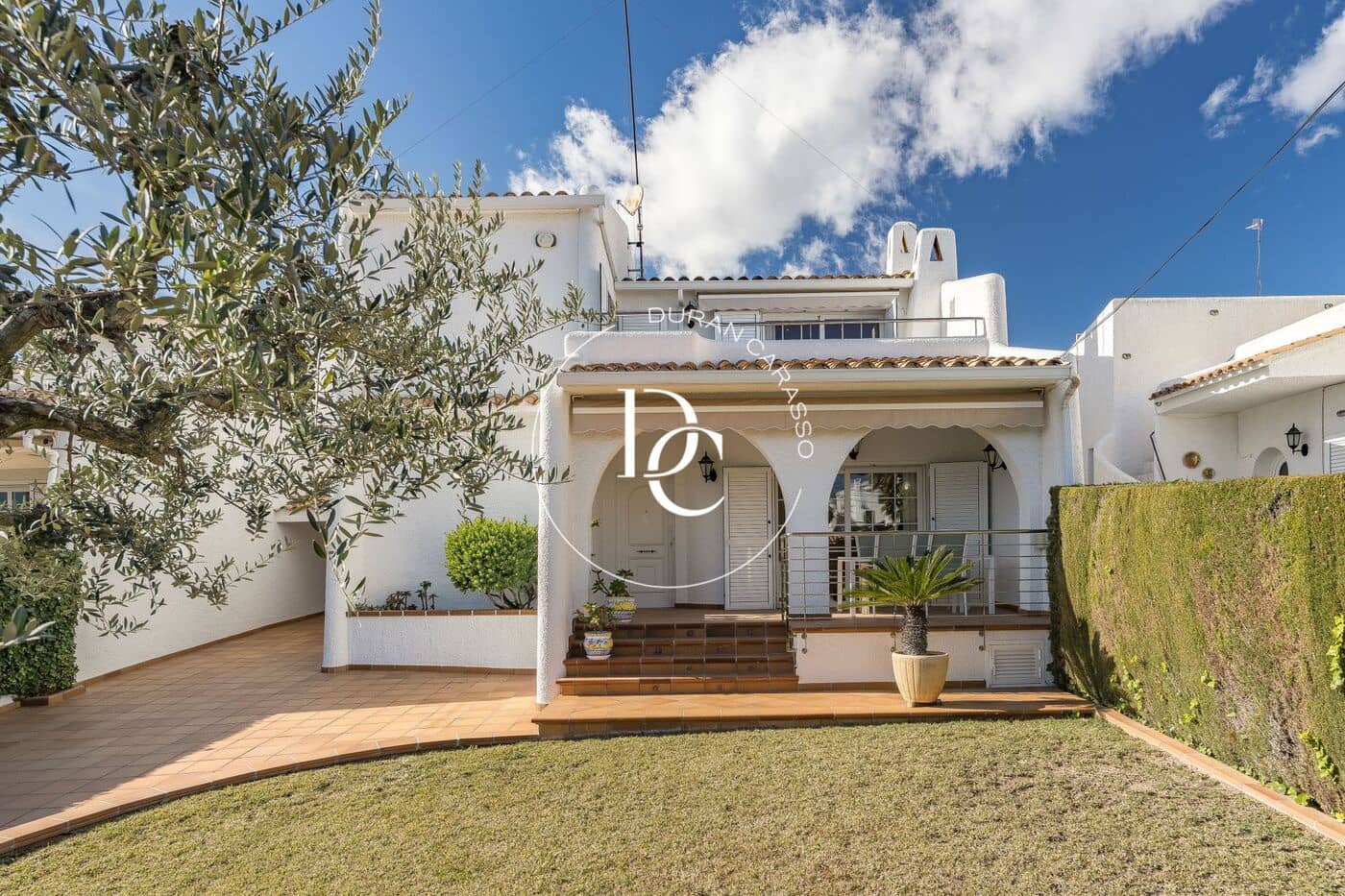 3 slaapkamer Villa te koop in Cunit met zwembad - € 490.000 (Ref: 9591503)