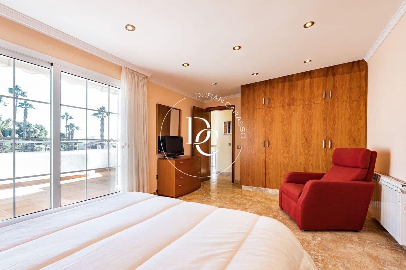 3 slaapkamer Villa te koop in Cunit met zwembad - € 490.000 (Ref: 9591503)