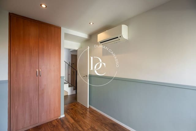 3 soveværelse Lejlighed til salg i La Prosperitat, Barcelona by - € 330.000 (Ref: 9599668)