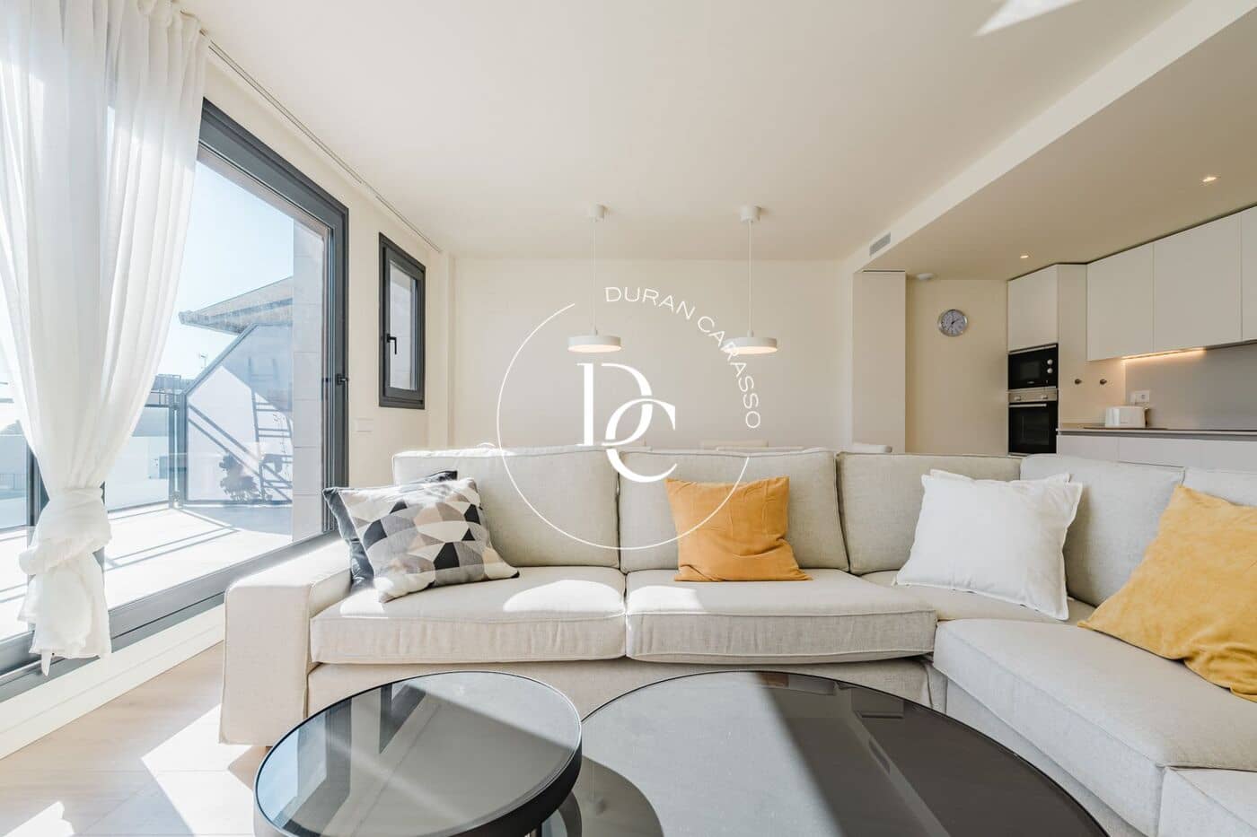 Appartement de 4 chambres à louer à Vilanova i la Geltru - 3 000 € (Ref: 9605158)