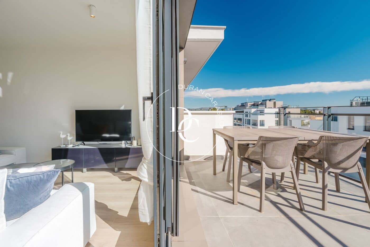 Appartement de 4 chambres à louer à Vilanova i la Geltru - 3 000 € (Ref: 9605158)