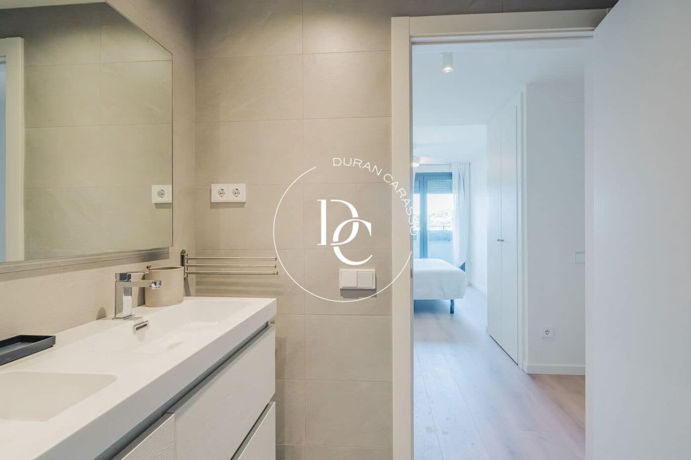 Appartement de 4 chambres à louer à Vilanova i la Geltru - 3 000 € (Ref: 9605158)