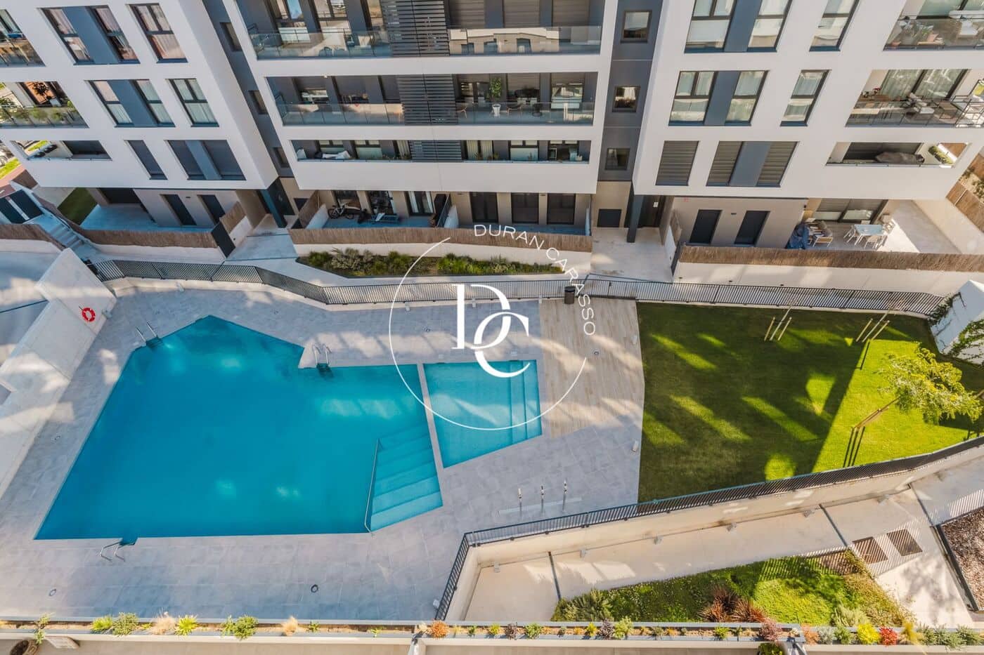 Appartement de 4 chambres à louer à Vilanova i la Geltru - 3 000 € (Ref: 9605158)