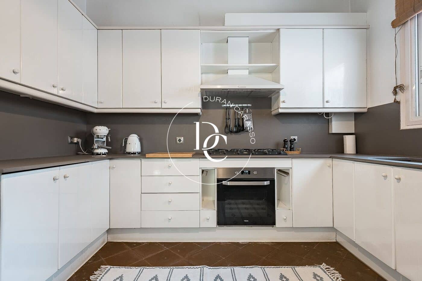 11 bedroom Villa for sale in Sitges - € 3,850,000 (Ref: 9627765)