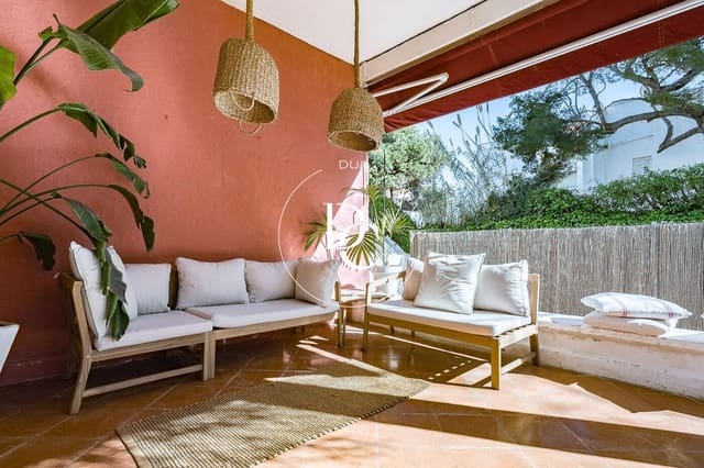 11 bedroom Villa for sale in Sitges - € 3,850,000 (Ref: 9627765)