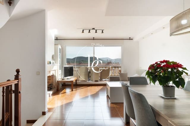 Casa de 4 habitaciones en Sant Pere de Ribes en venta - 545.000 € (Ref: 9630252)