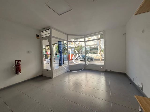 Local Comercial en Sitges en alquiler - 900 € (Ref: 9637757)