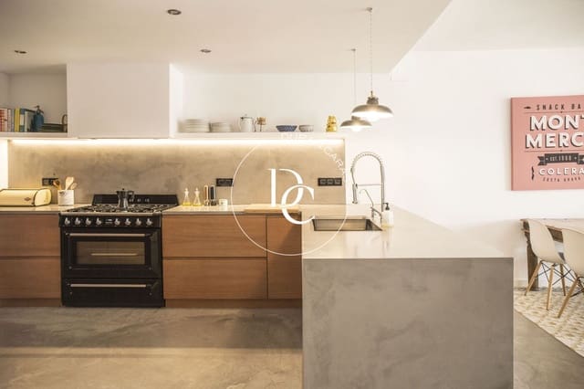 Casa de 2 habitaciones en Sitges en alquiler - 2.400 € (Ref: 9637758)