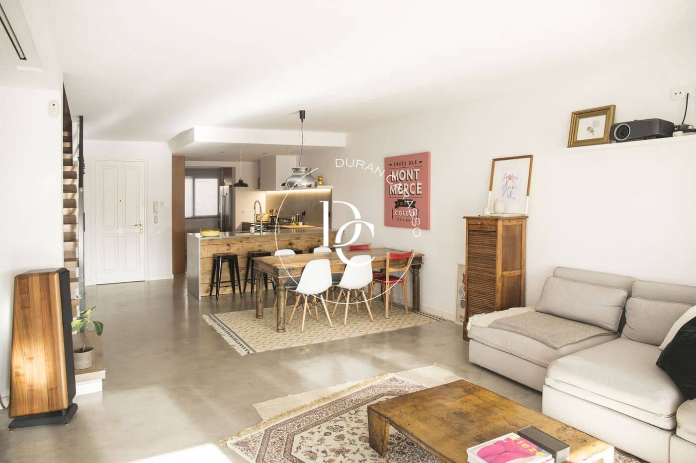 Casa de 2 habitaciones en Sitges en alquiler con piscina - 2.400 € (Ref: 9637758)