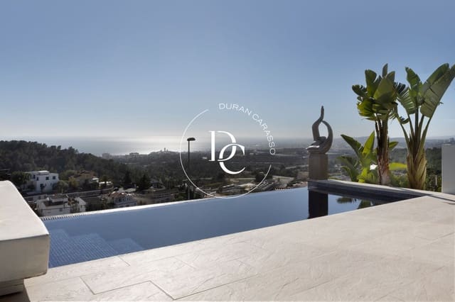 4 sovrum Villa till salu i Sitges med pool - 1 348 000 € (Ref: 9639550)