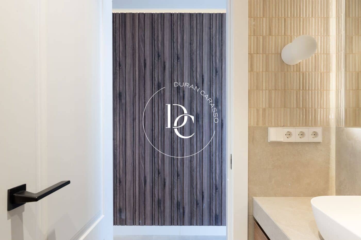 3 bedroom Penthouse for sale in Barcelona city - € 995,000 (Ref: 9648352)