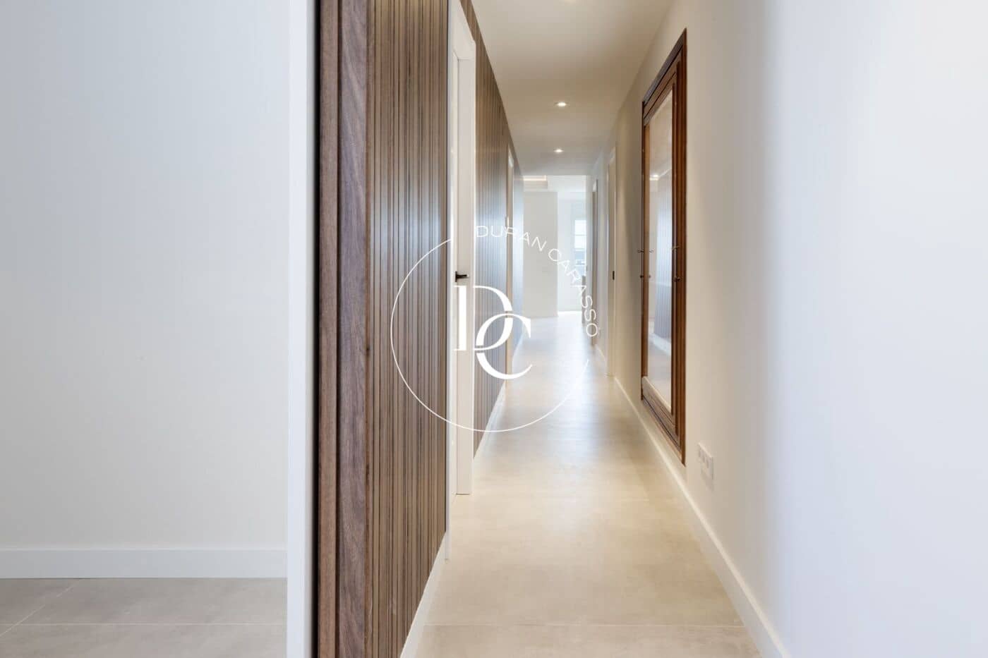 3 bedroom Penthouse for sale in Barcelona city - € 995,000 (Ref: 9648352)