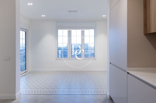 3 makuuhuone Kattohuoneisto myytävänä paikassa La Dreta de L'Eixample, Barcelona kaupunki - 995 000 € (Ref: 9648352)