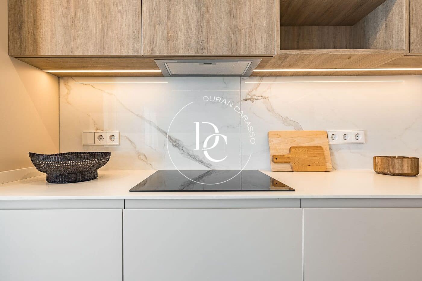 3 bedroom Penthouse for sale in Barcelona city - € 875,000 (Ref: 9648352)