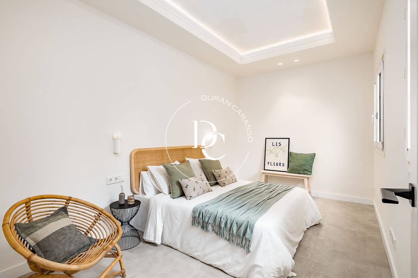 3 bedroom Penthouse for sale in Barcelona city - € 875,000 (Ref: 9648352)