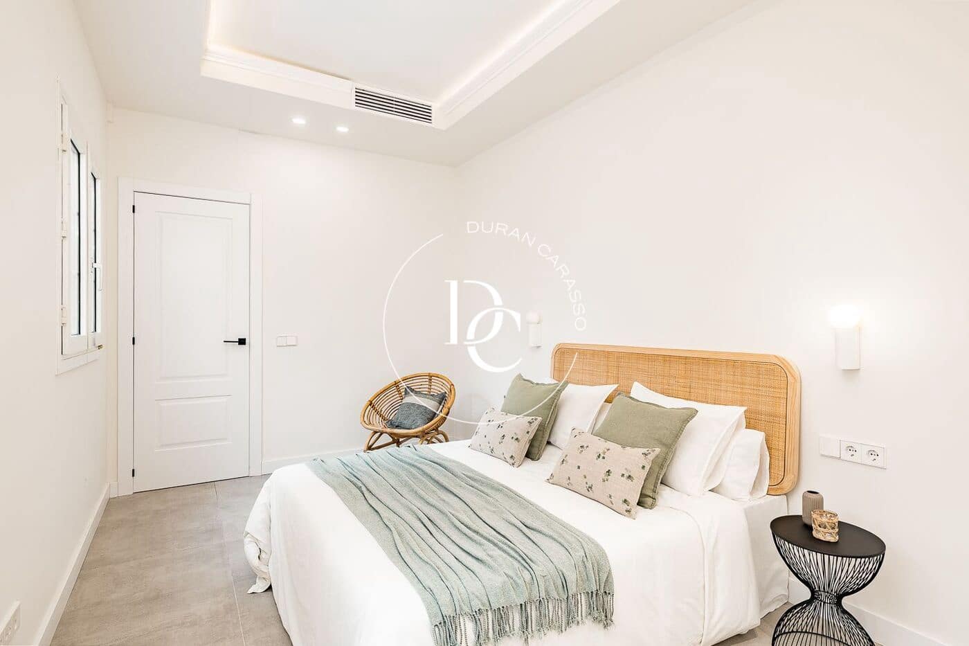 3 bedroom Penthouse for sale in Barcelona city - € 875,000 (Ref: 9648352)