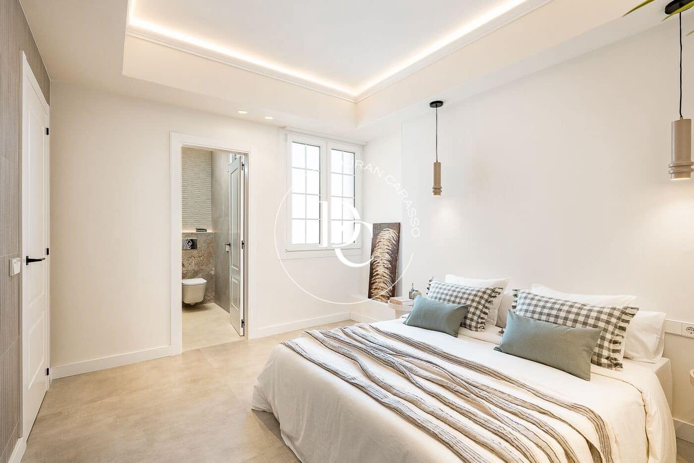 3 bedroom Penthouse for sale in Barcelona city - € 875,000 (Ref: 9648352)