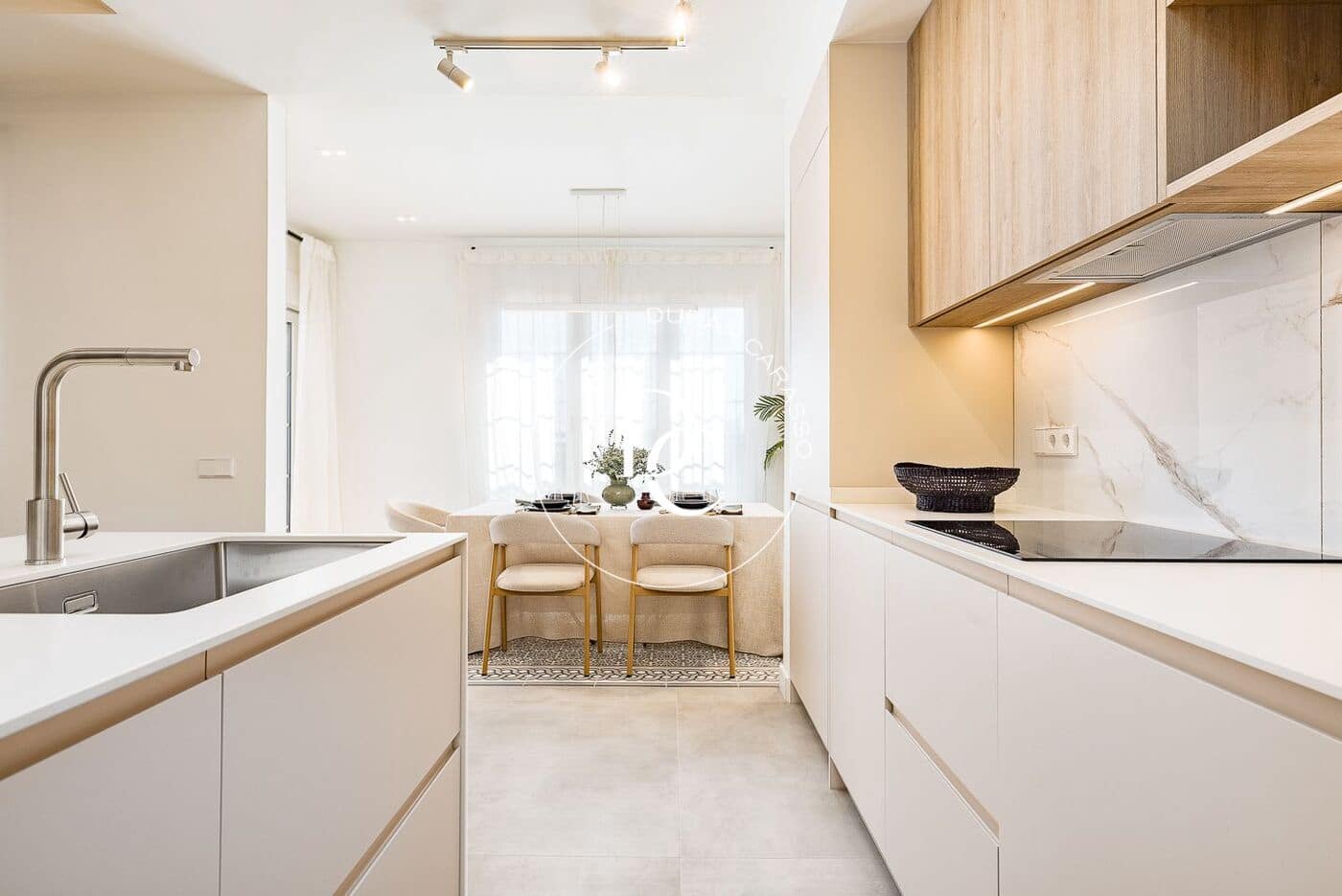 3 bedroom Penthouse for sale in Barcelona city - € 875,000 (Ref: 9648352)