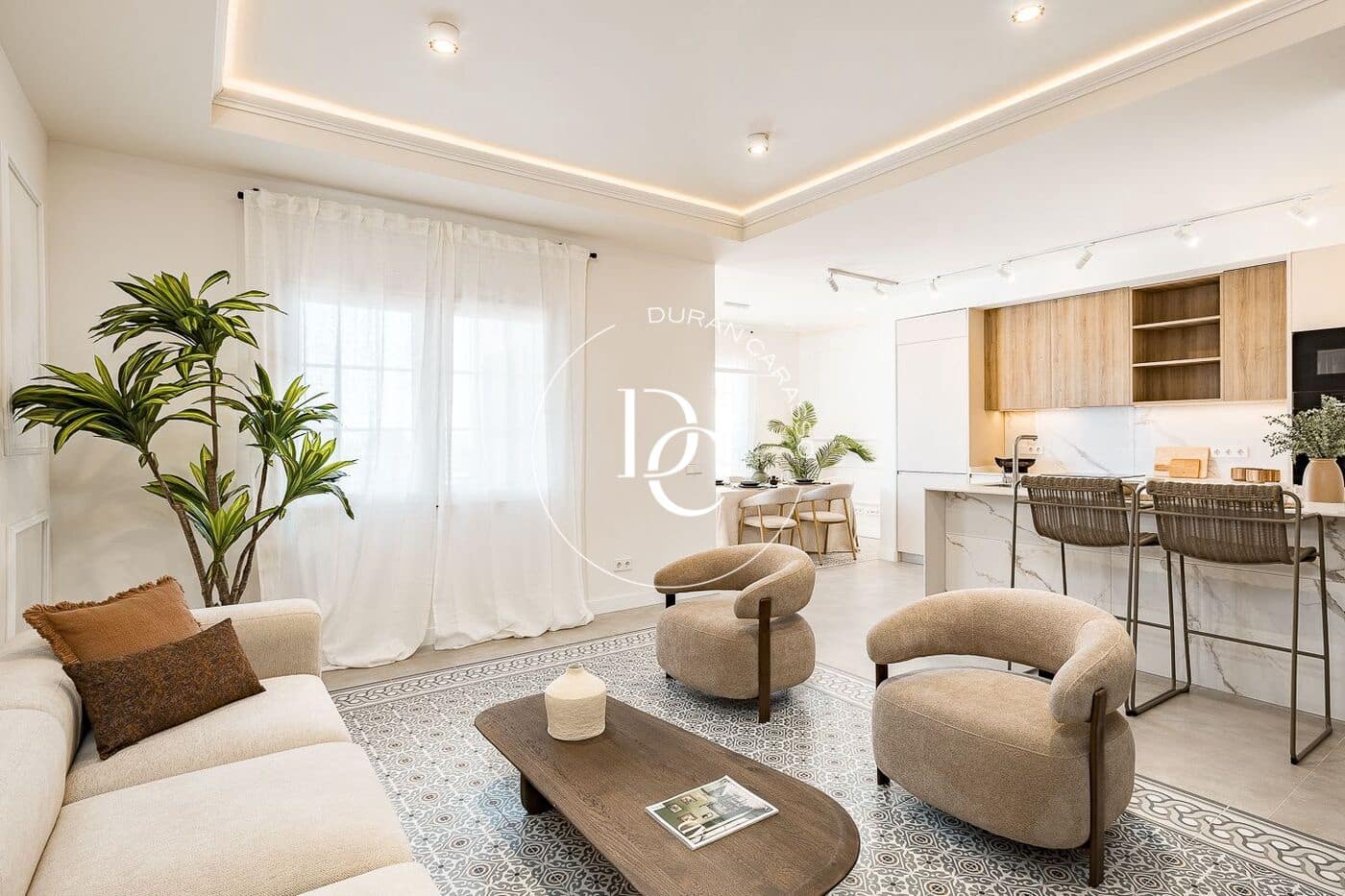 3 bedroom Penthouse for sale in Barcelona city - € 875,000 (Ref: 9648352)
