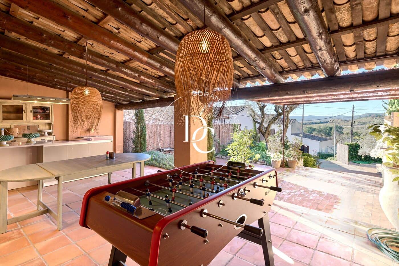 6 chambre Finca/Maison de Campagne à vendre à Torrelles de Foix avec piscine - 980 000 € (Ref: 9648353)