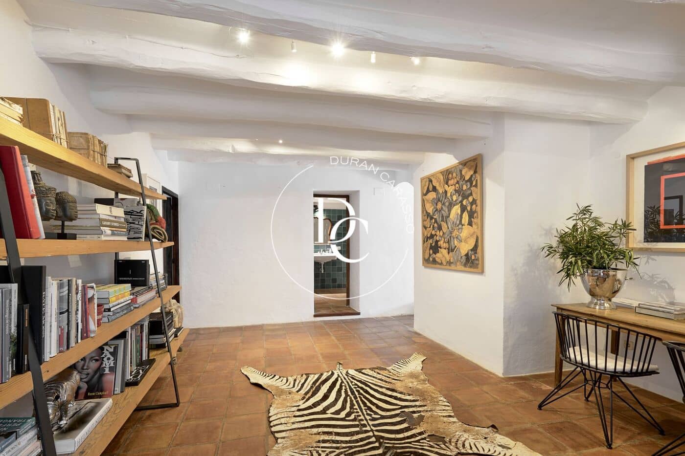 6 chambre Finca/Maison de Campagne à vendre à Torrelles de Foix avec piscine - 980 000 € (Ref: 9648353)