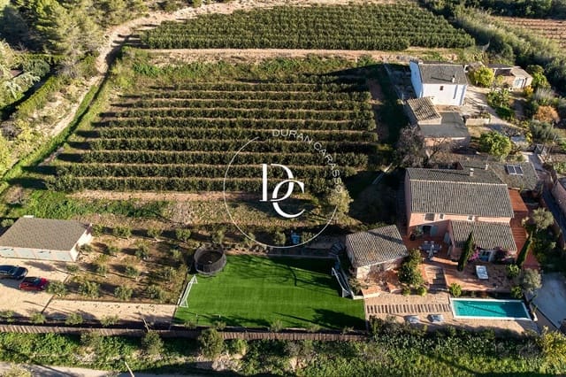 6 chambre Finca/Maison de Campagne à vendre à Torrelles de Foix - 980 000 € (Ref: 9648353)