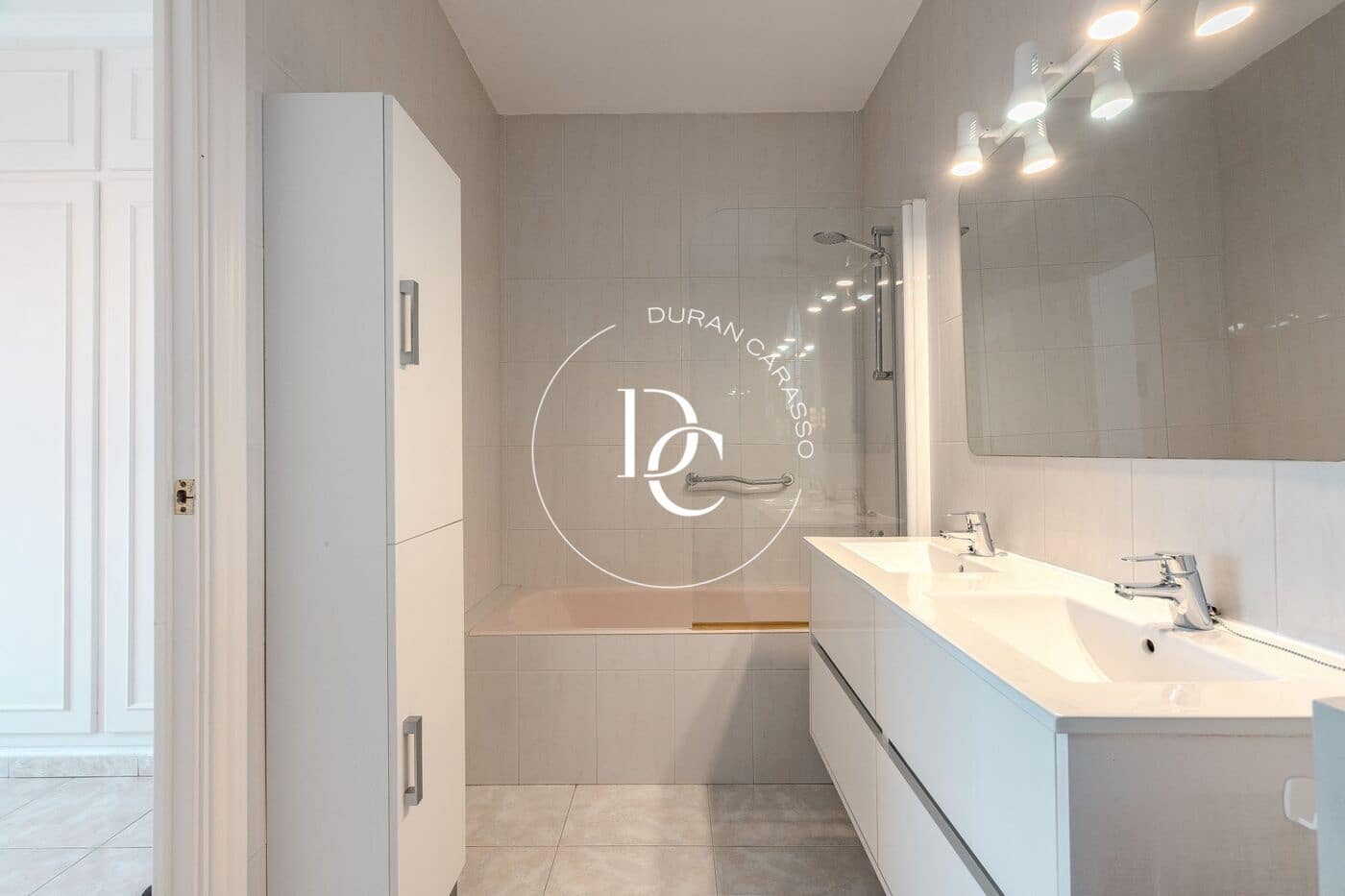 4 bedroom Apartment for sale in Sitges with pool - € 740,000 (Ref: 9666734)