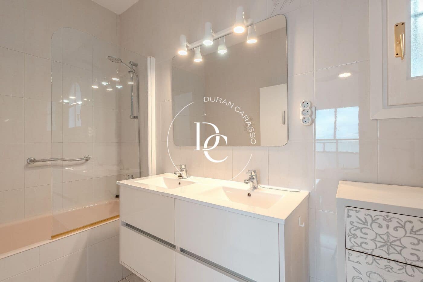 4 bedroom Apartment for sale in Sitges with pool - € 740,000 (Ref: 9666734)