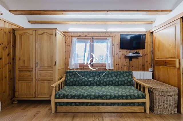 1 quarto Apartamento para venda em Alp - 230 000 € (Ref: 9670864)