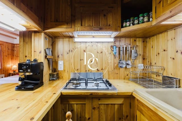 1 quarto Apartamento para venda em Alp - 230 000 € (Ref: 9670864)