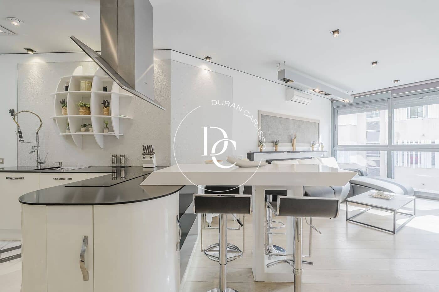 Commercial for rent in Sitges - € 1,800 (Ref: 9674431)