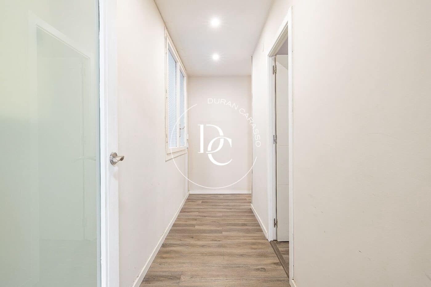 5 bedroom Apartment for sale in Barcelona city - € 1,130,000 (Ref: 9686738)