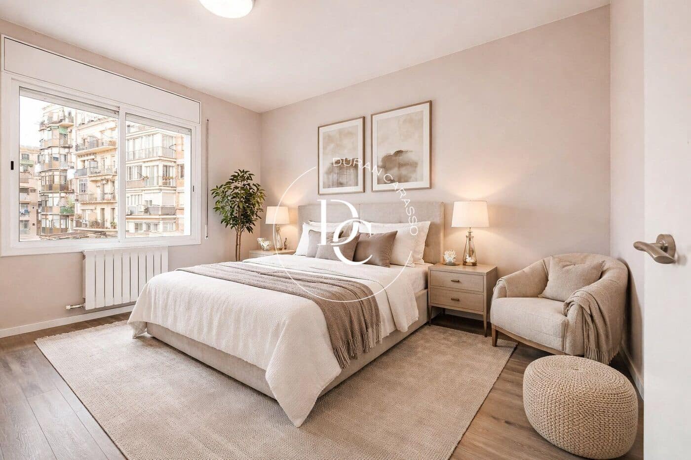 5 bedroom Apartment for sale in Barcelona city - € 1,130,000 (Ref: 9686738)