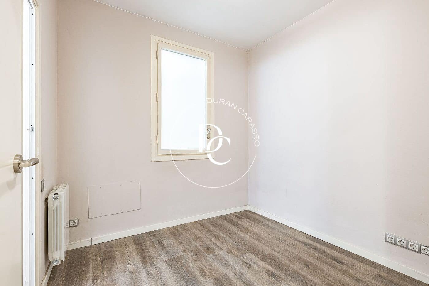 5 bedroom Apartment for sale in Barcelona city - € 1,130,000 (Ref: 9686738)