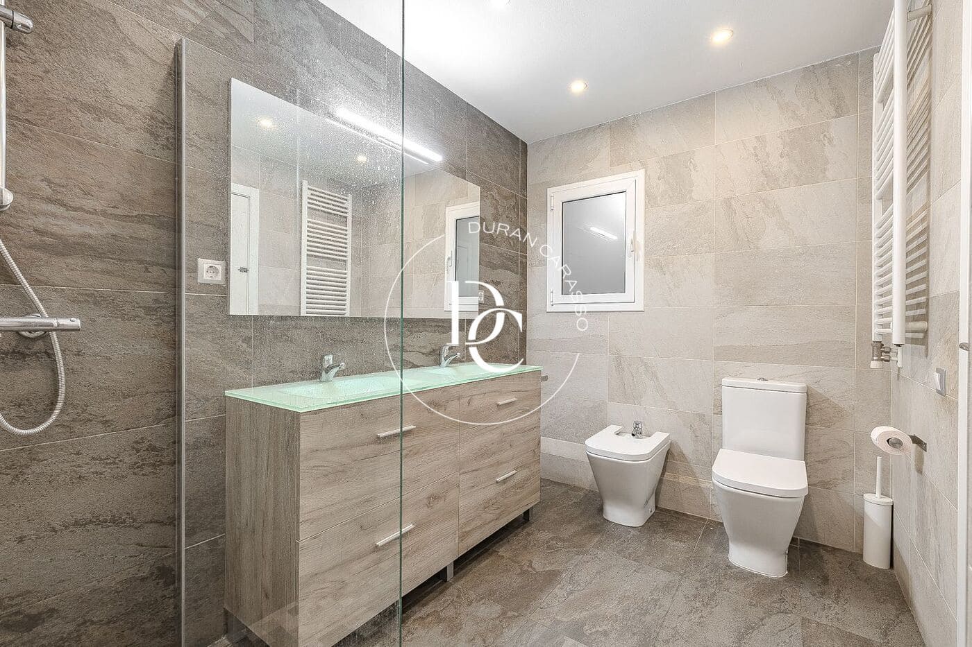 5 bedroom Apartment for sale in Barcelona city - € 1,130,000 (Ref: 9686738)