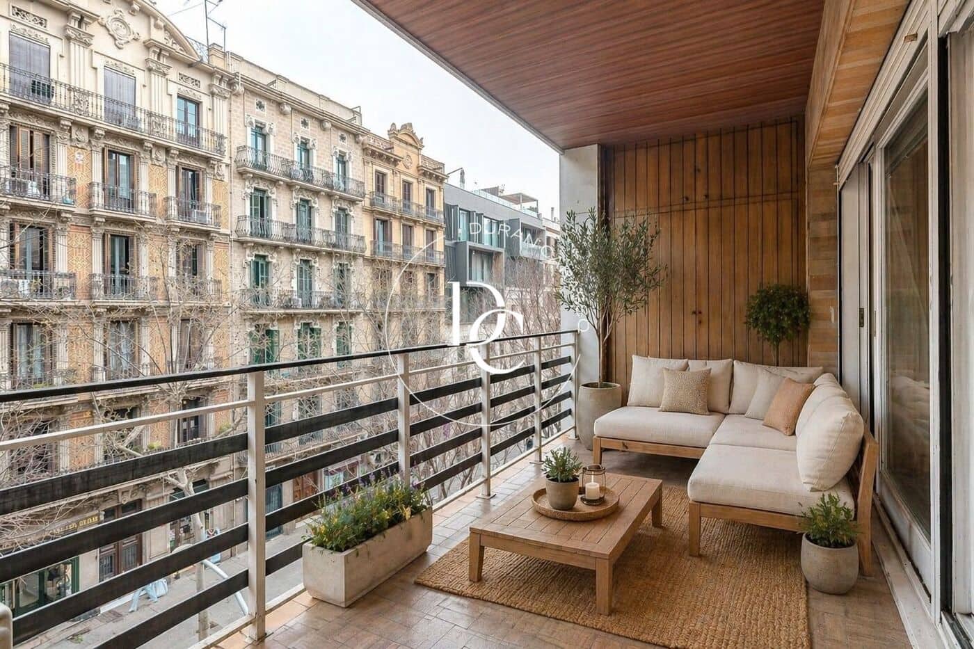 5 sovrum Lägenhet till salu i Barcelona stad - 1 130 000 € (Ref: 9686738)