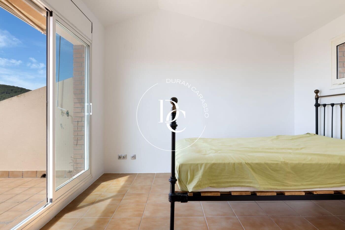 5 bedroom Villa for rent in Sitges with pool - € 3,400 (Ref: 9690938)