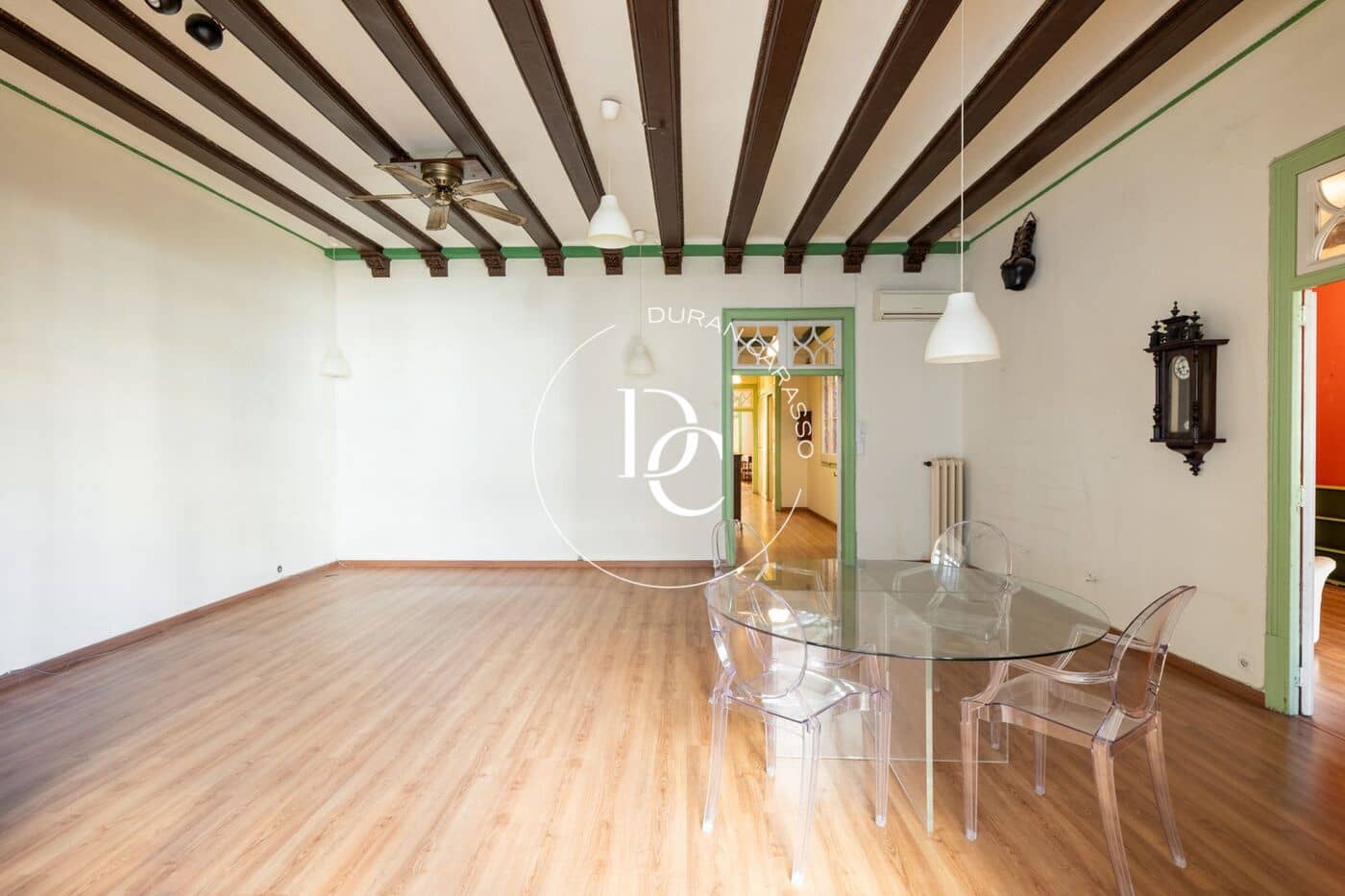 7 bedroom Apartment for sale in Barcelona city - € 1,625,000 (Ref: 9695476)