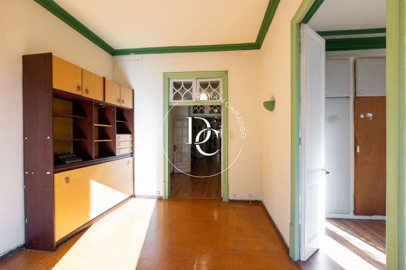 7 bedroom Apartment for sale in Barcelona city - € 1,625,000 (Ref: 9695476)