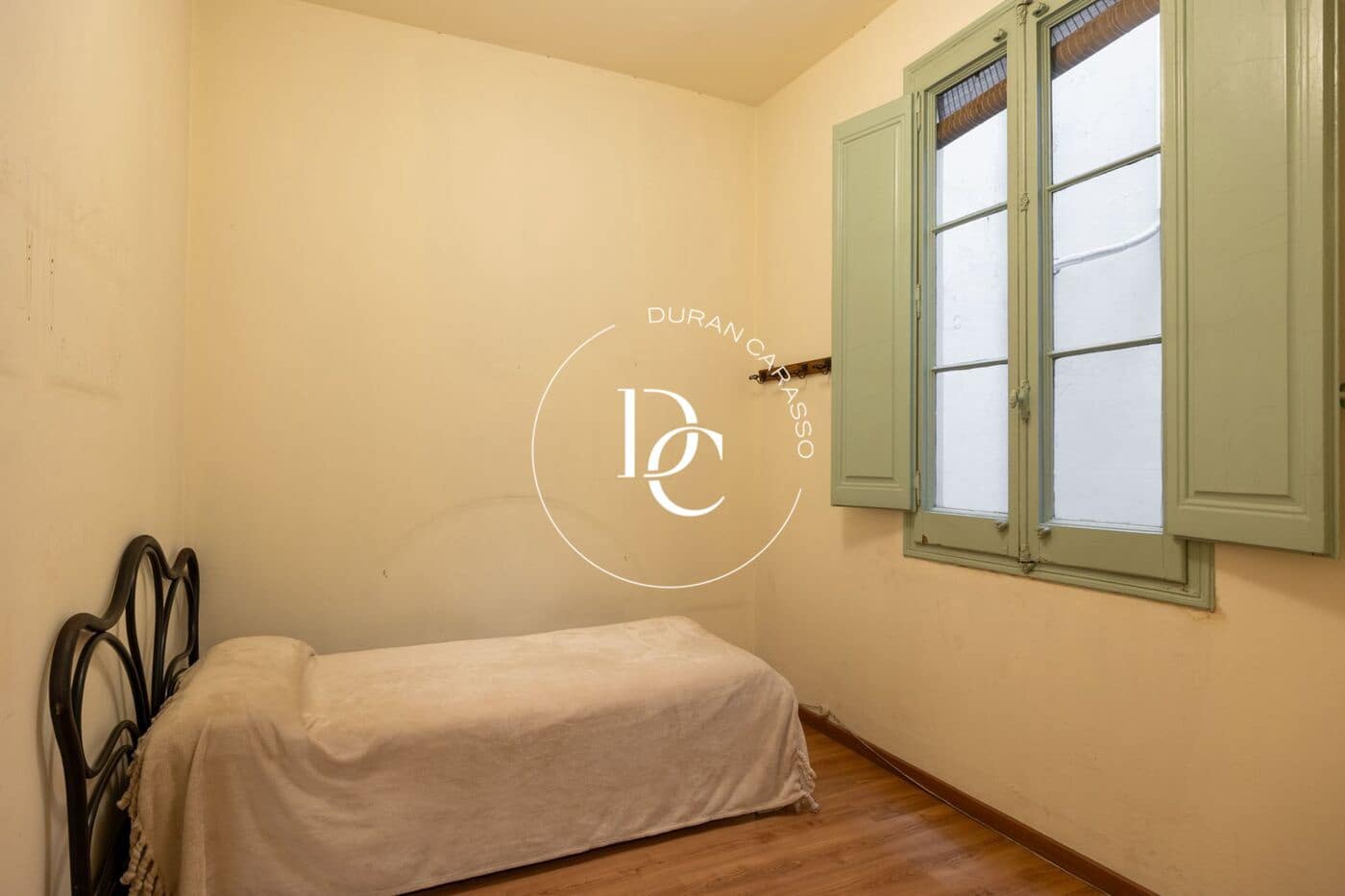 7 bedroom Apartment for sale in Barcelona city - € 1,625,000 (Ref: 9695476)