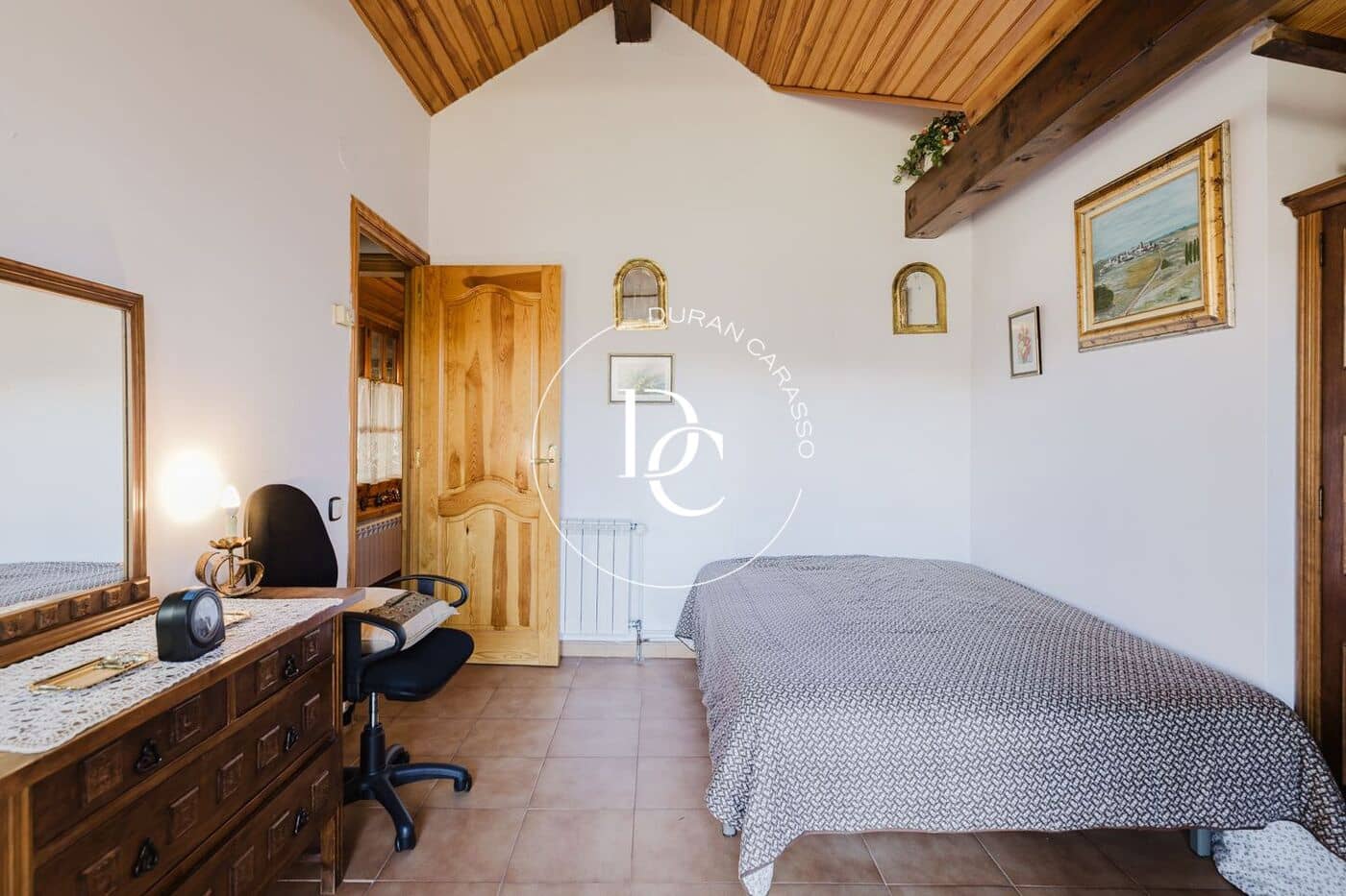 5 bedroom Villa for sale in Llivia - € 990,000 (Ref: 9695477)