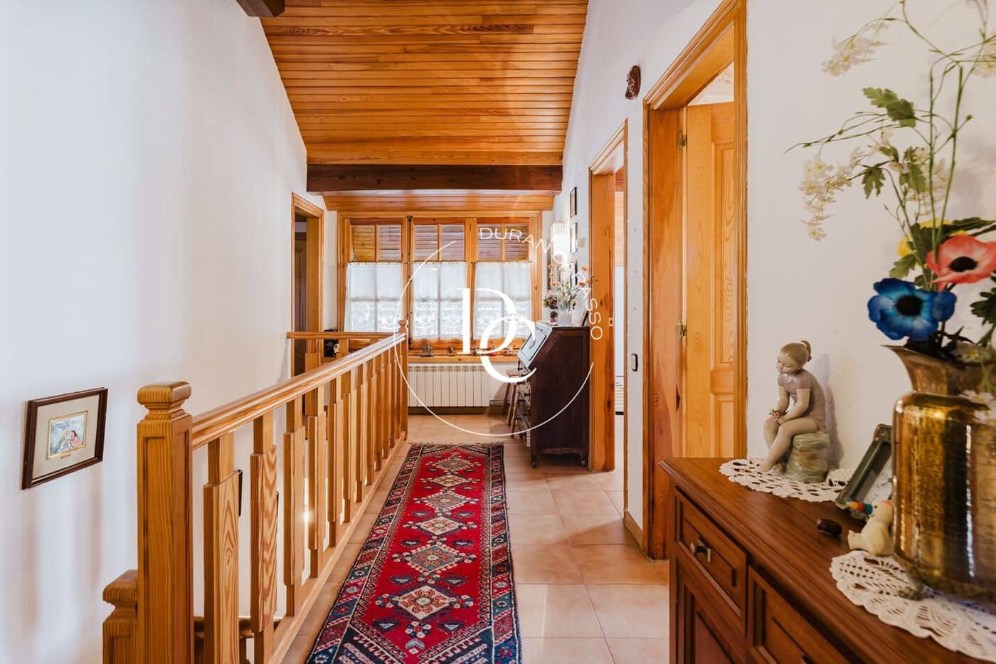 5 bedroom Villa for sale in Llivia - € 990,000 (Ref: 9695477)